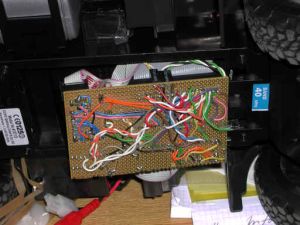 Das Motherboard im ehemaligen Batteriefach des Unimog.