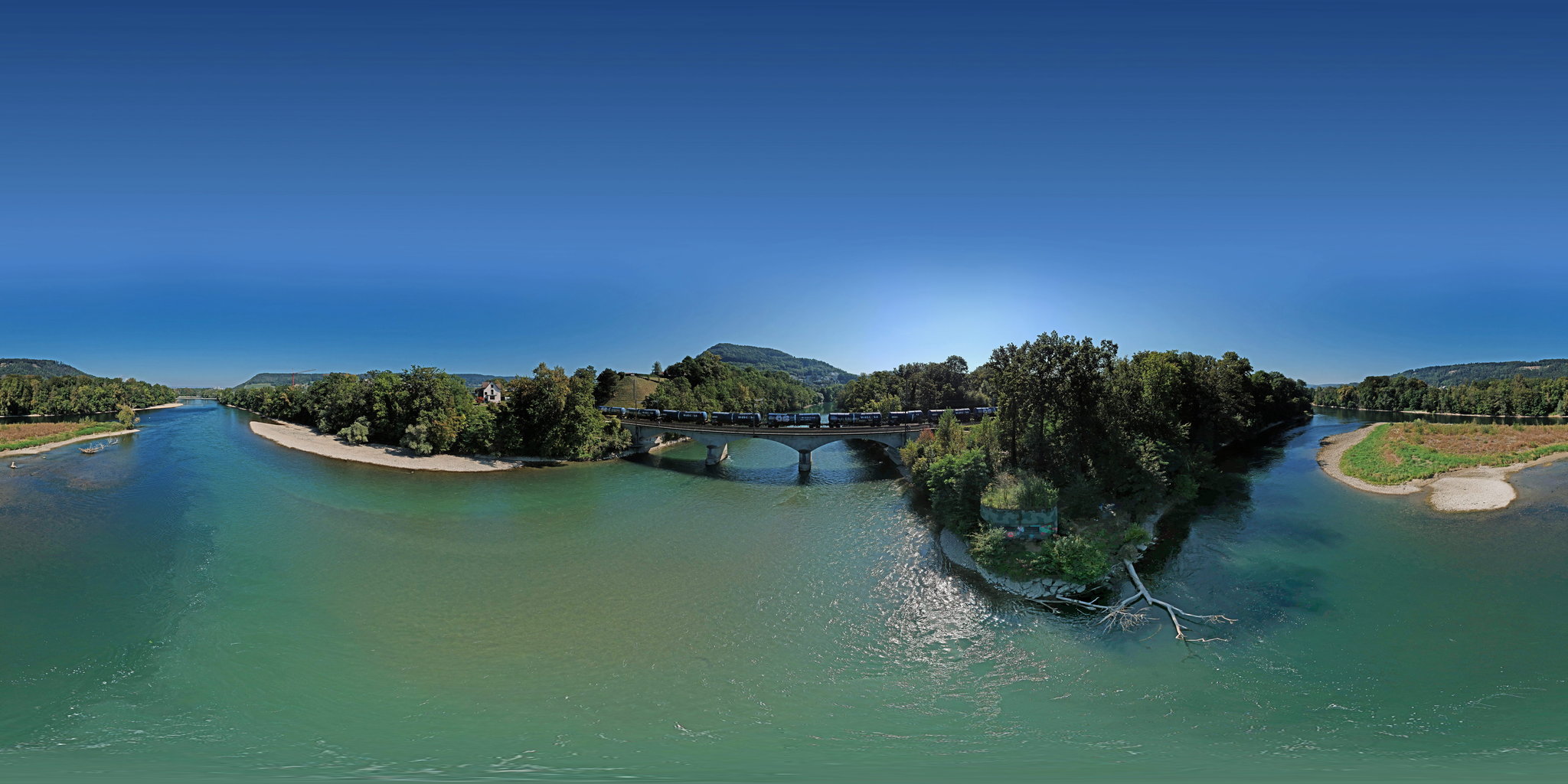 Zusammenfluss von Reuss und Aare